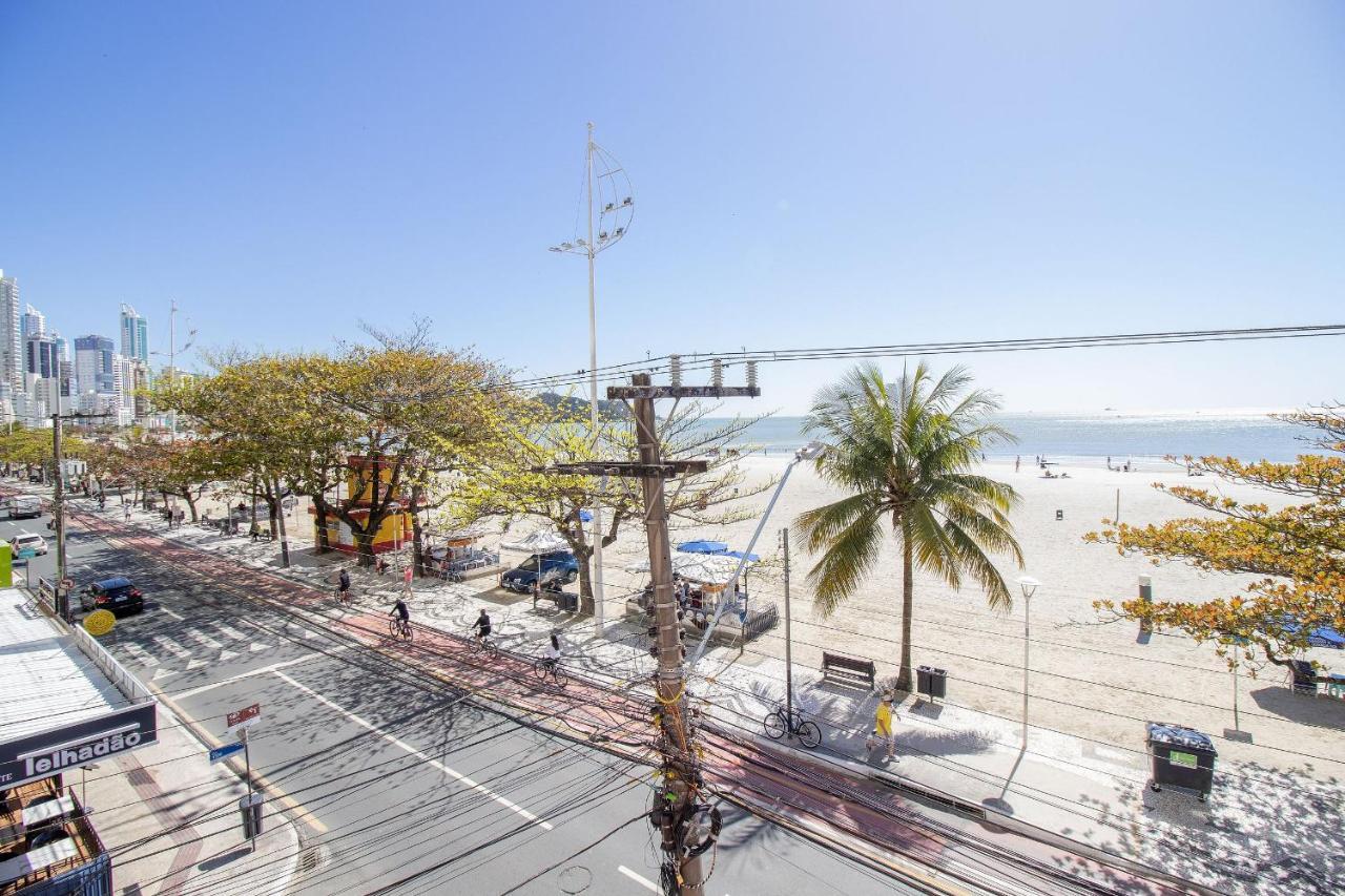 Apartamento Abm22 - Frente Mar, 3 Dorm Climatizados, Garagem *